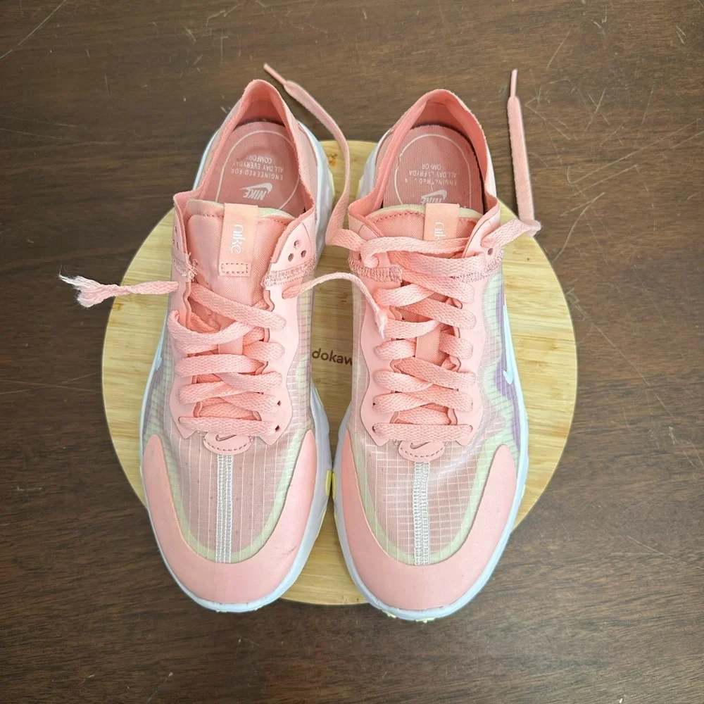 Nike Renew Lucent Women's‎ size 7 [read description]